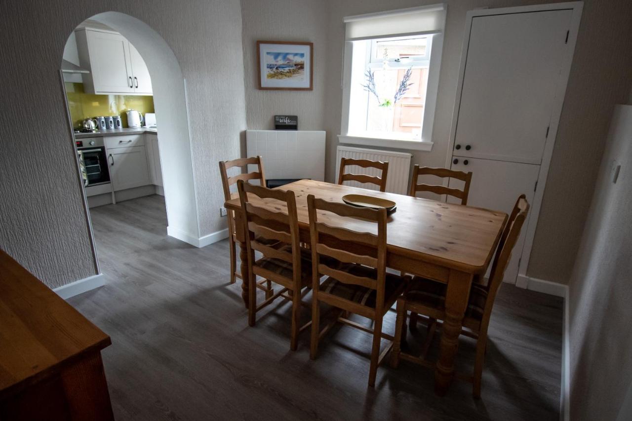 The View 3-Bed Cottage Findochty Buckie Moray Eksteriør billede