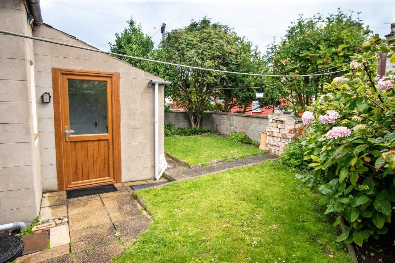 The View 3-Bed Cottage Findochty Buckie Moray Eksteriør billede