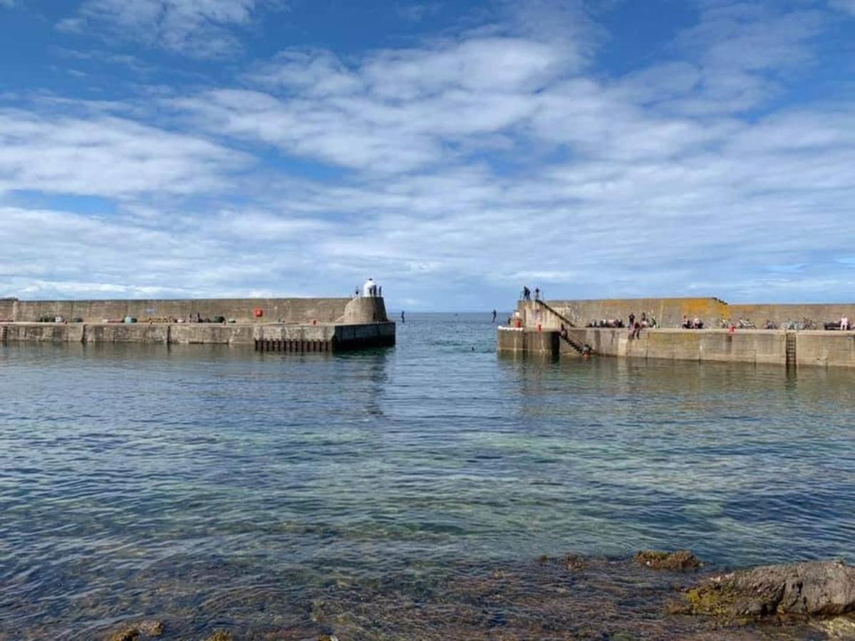 The View 3-Bed Cottage Findochty Buckie Moray Eksteriør billede
